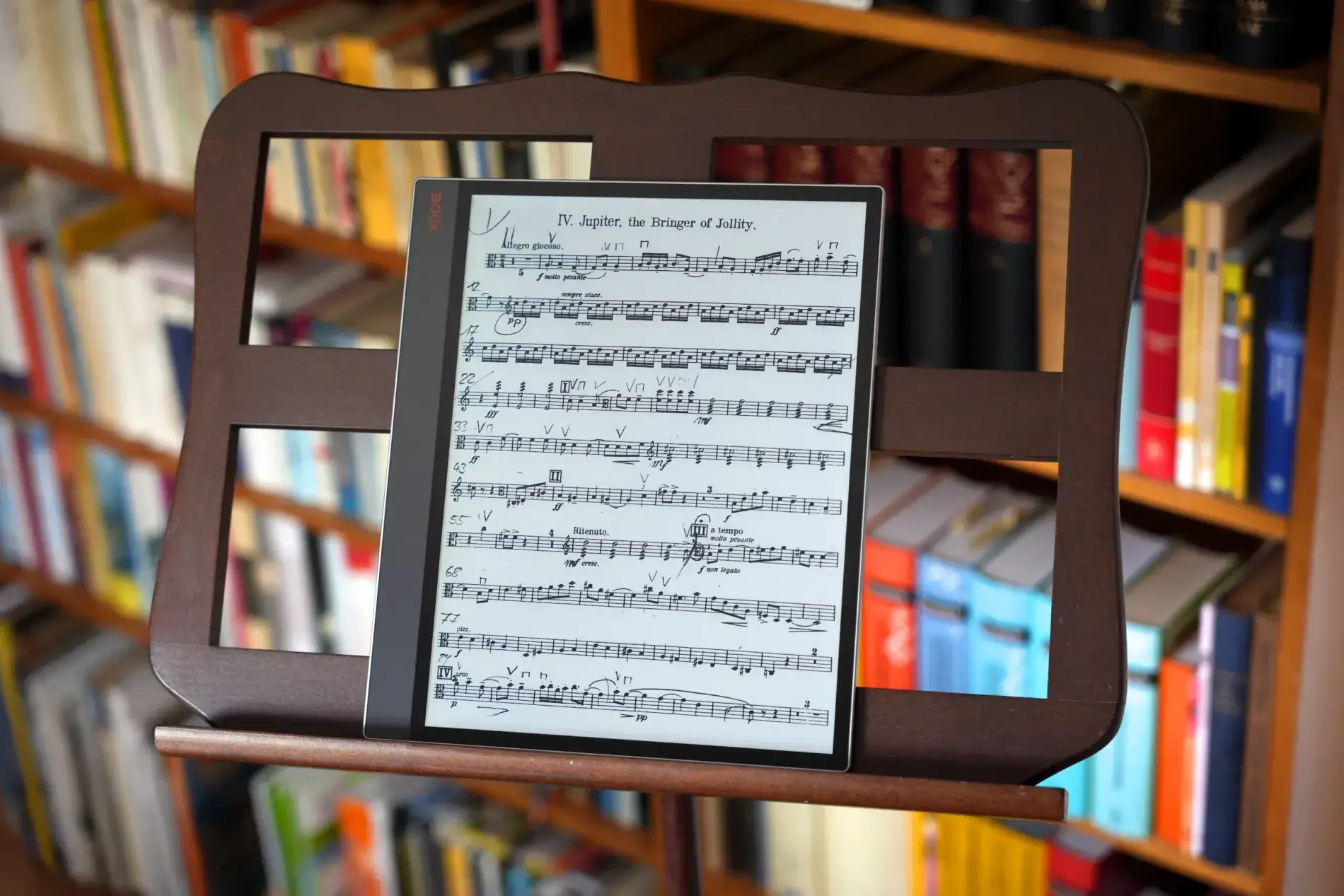 BOOX Tab X C color e-reader displaying music - Best e-book-reader for sheet music