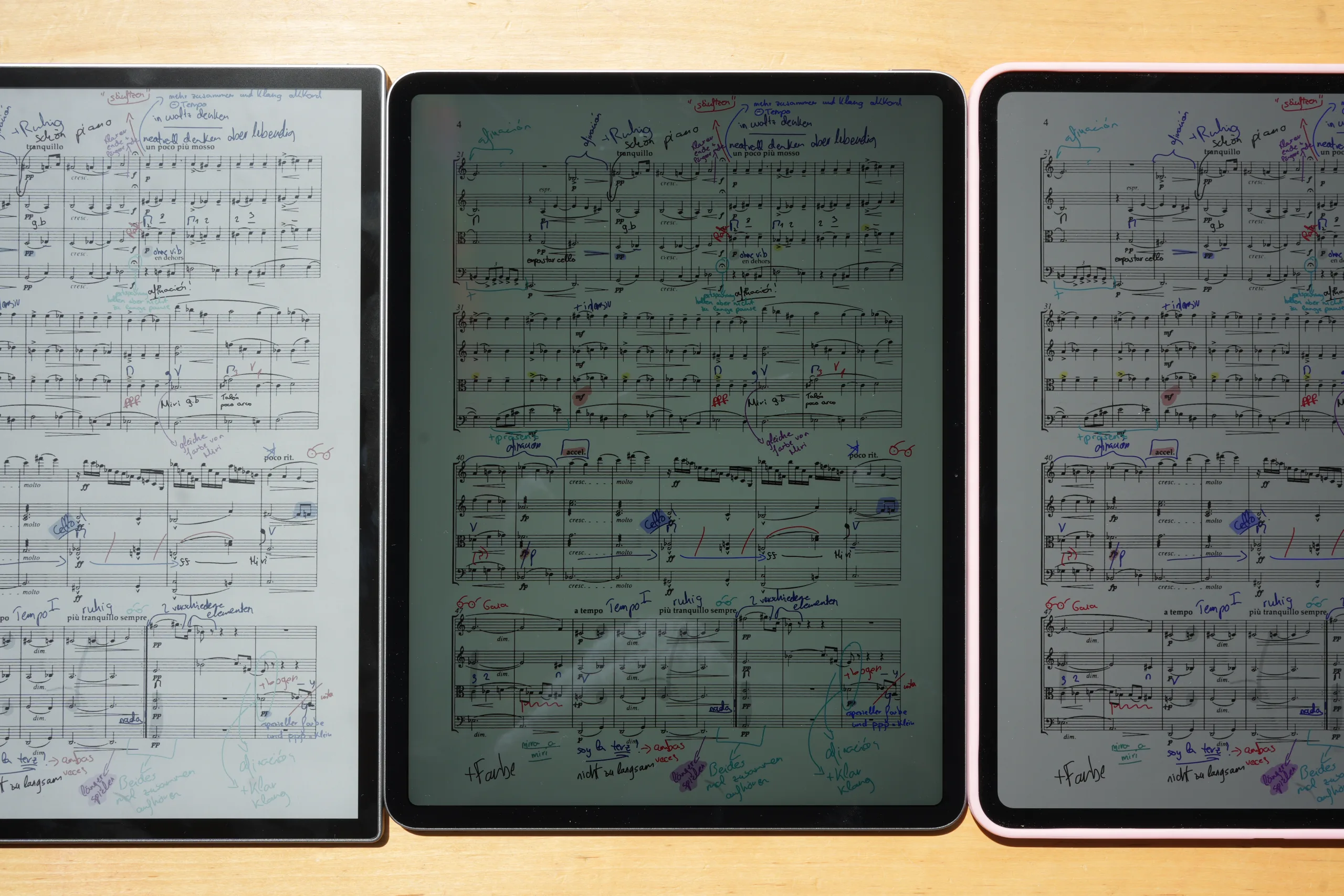 Onyx BOOX Tab X C vs Apple iPad Air 13 vs iPad Pro 13